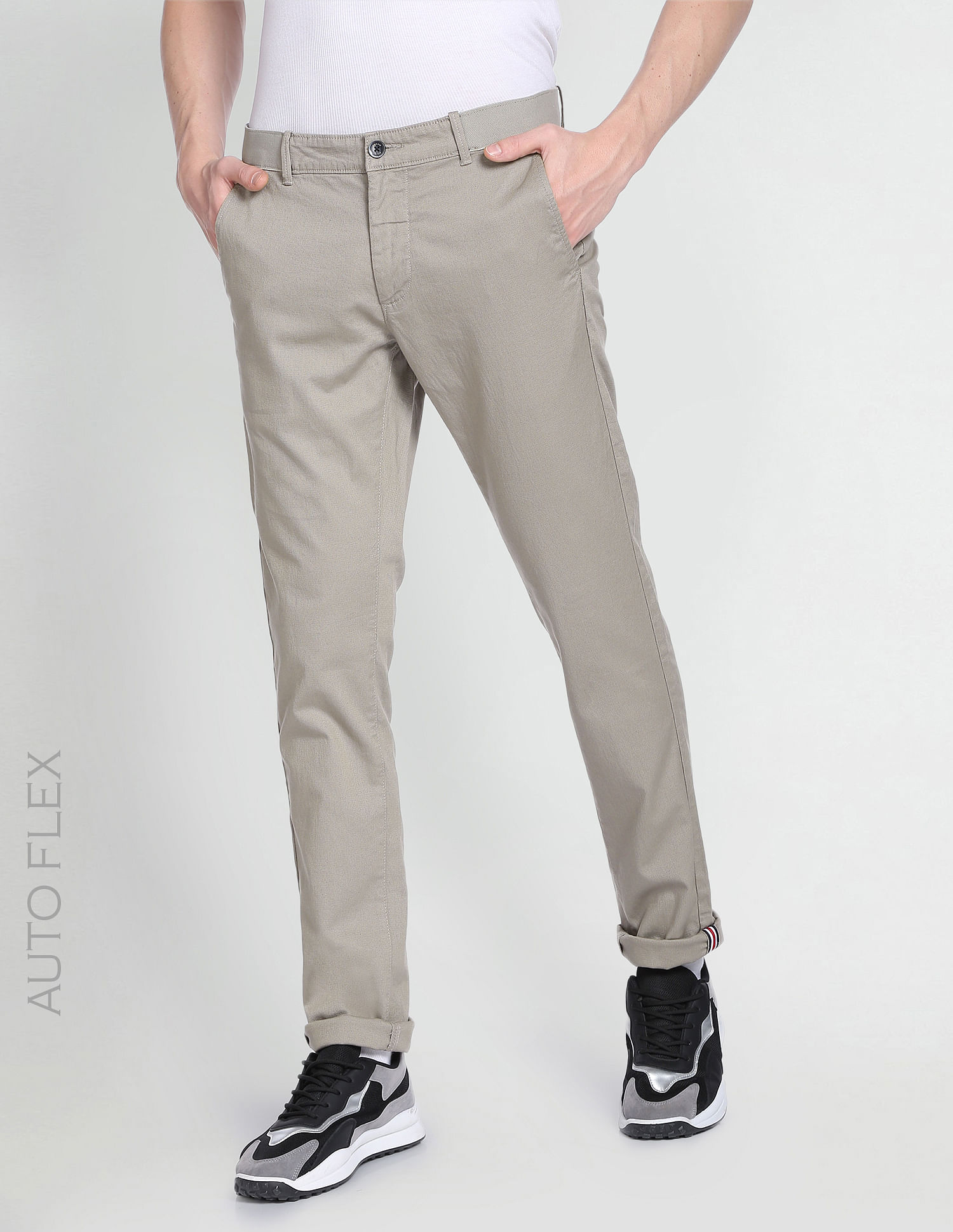 Buy Arrow Mid Rise Herringbone Pattern Formal Trousers - NNNOW.com