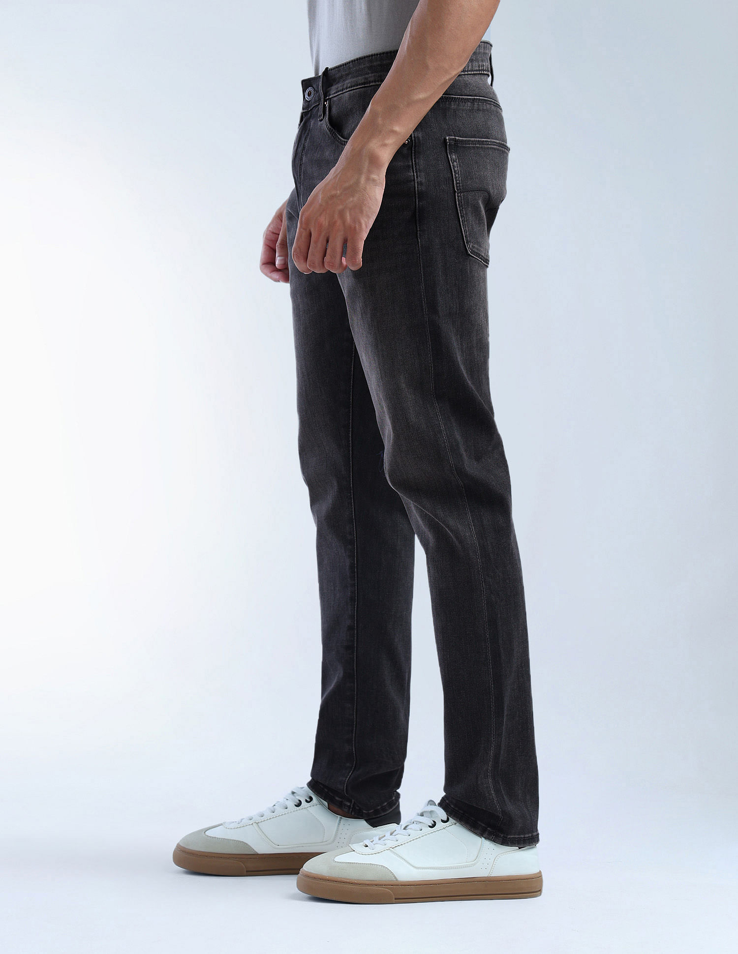 Flying Machine Slash Slim Tapered Fit F-Lite Jeans
