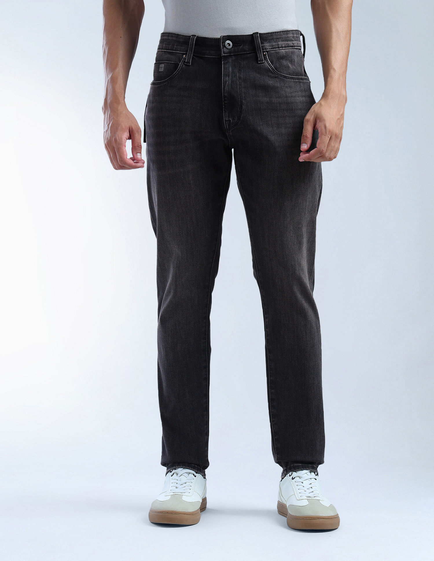 Flying Machine Slash Slim Tapered Fit F-Lite Jeans