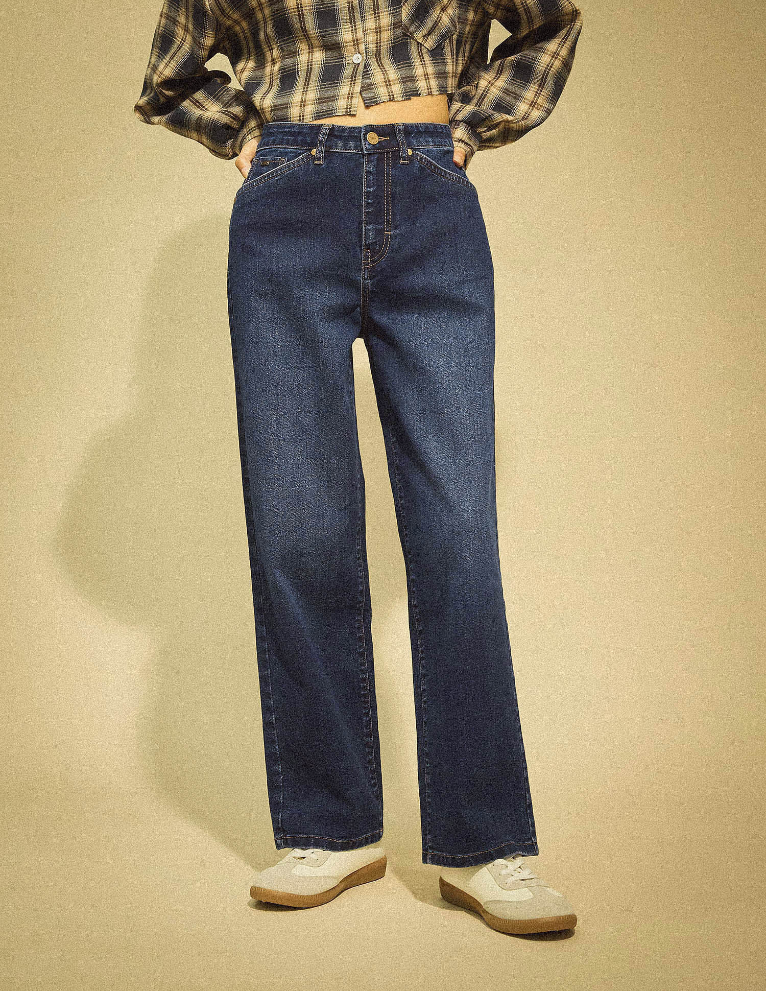 Flying Machine Women Straight Fit Pocket Detailed Jeans