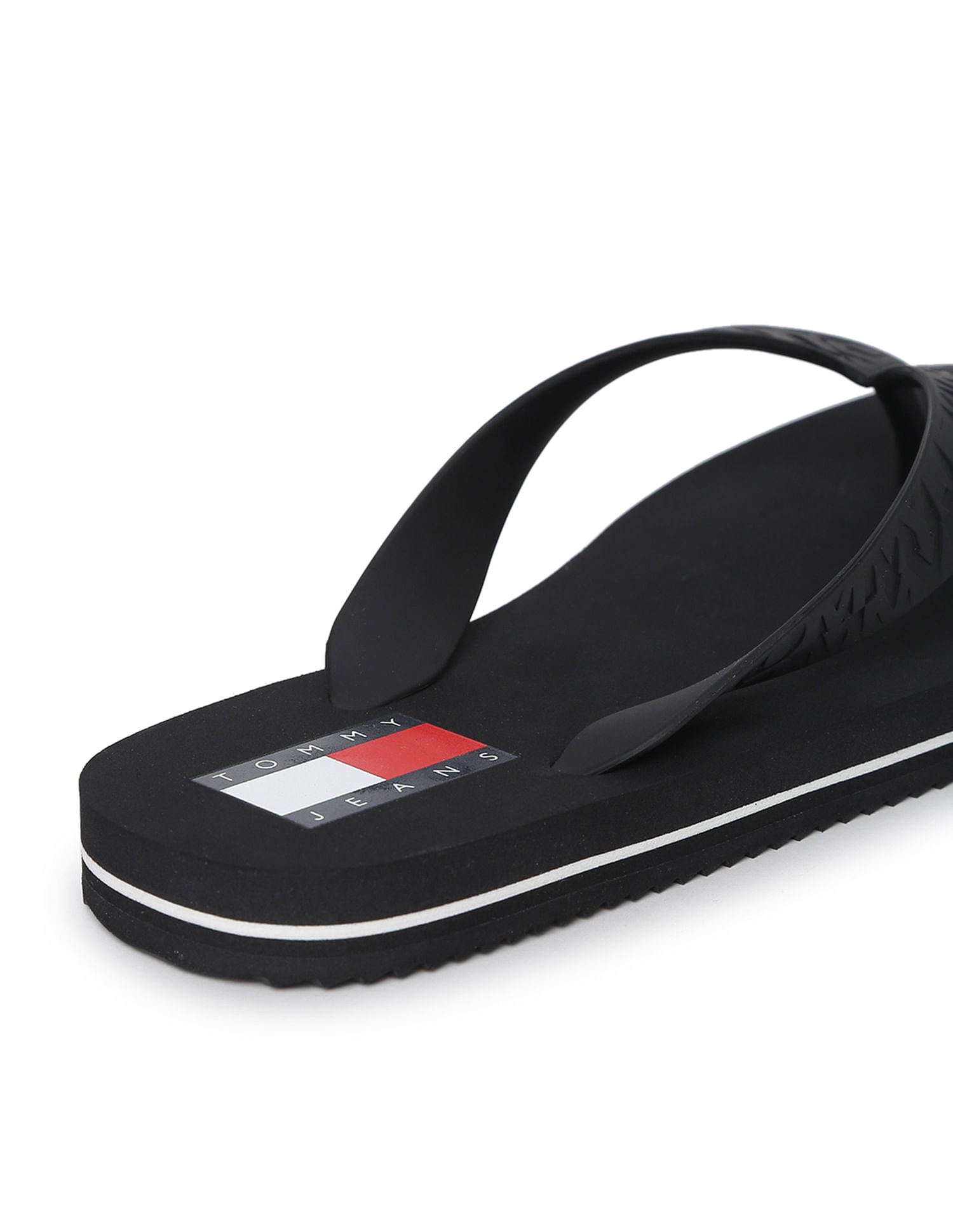 Buy Tommy Hilfiger Women V Strap Brand Print Flip Flops NNNOW