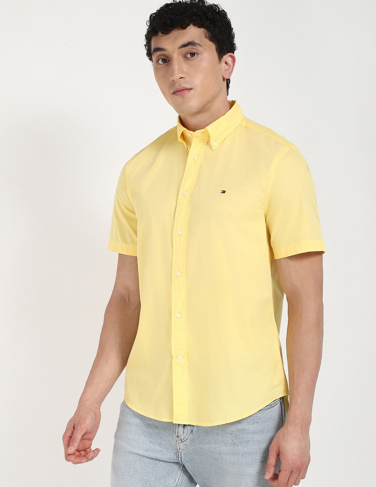 Tommy Hilfiger Solid Regular-Fit Poplin Woven Shirt