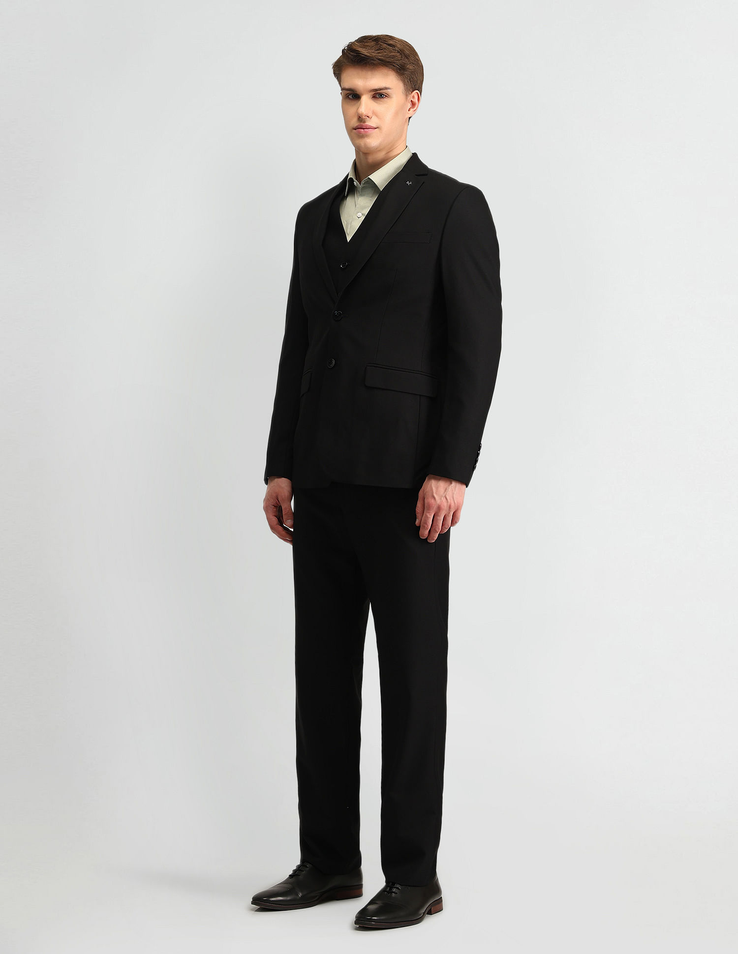 Arrow Reversible Waistcoat Three Piece Suit