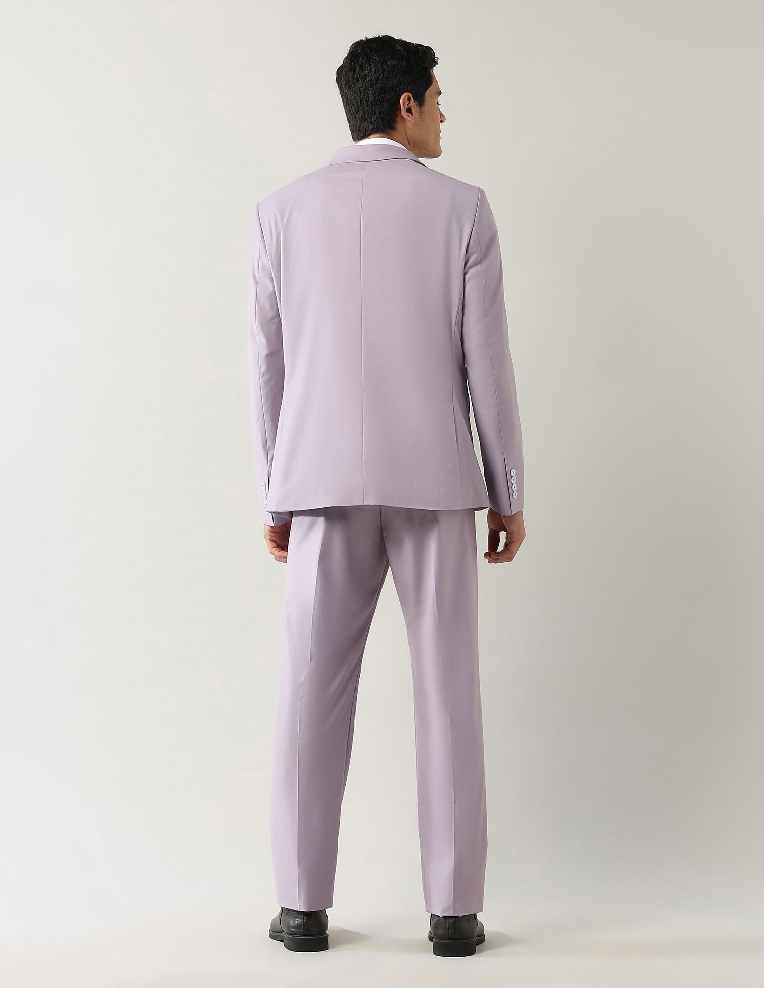 Arrow Tailored Fit Solid Two Piece Suit