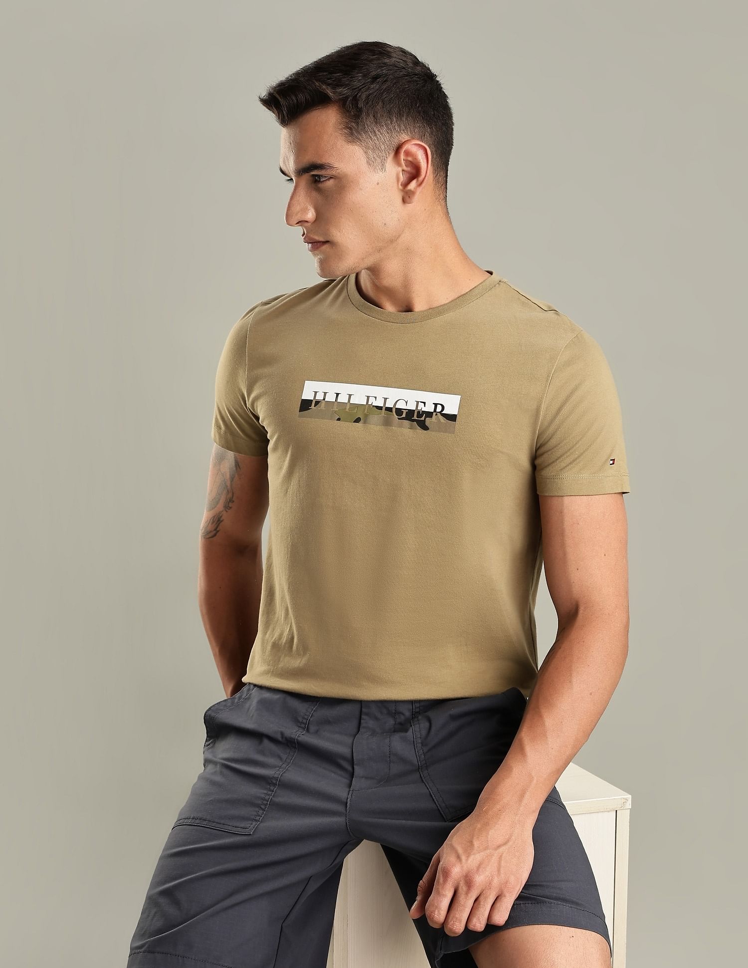 Tommy Hilfiger Graphic Regular-Fit Cotton T-Shirt