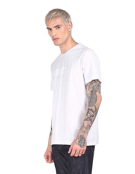 Calvin Klein Men White Crew Neck Brand Print T-Shirt