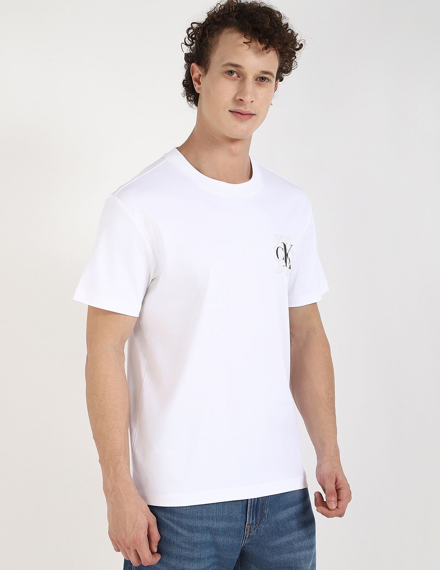 Calvin Klein Jeans Small Logo Regular-Fit Cotton T Shirt