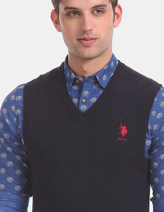 Buy Men Blue V-Neck Sweater Vest online 