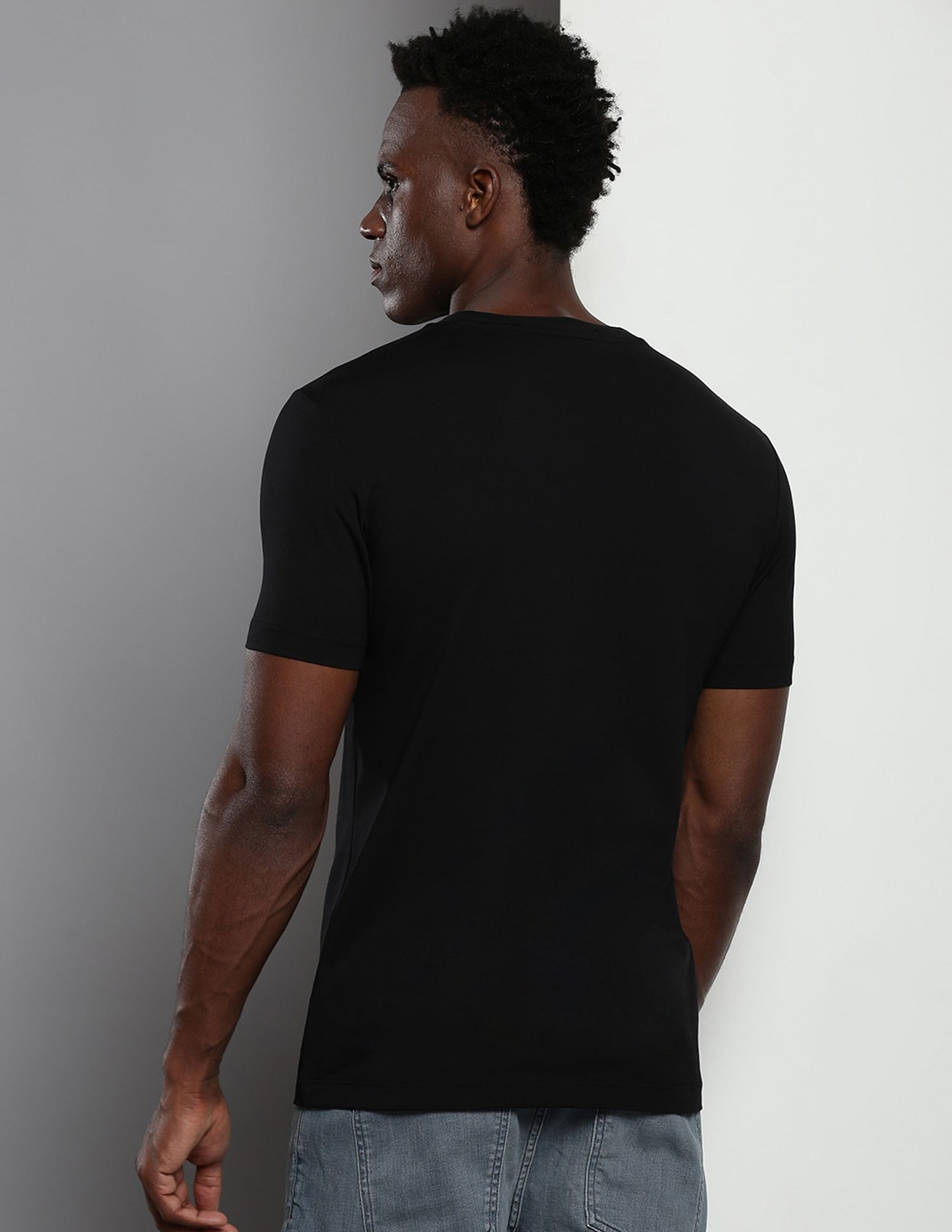 Calvin Klein Sustainable Cotton Slim Fit T-Shirt