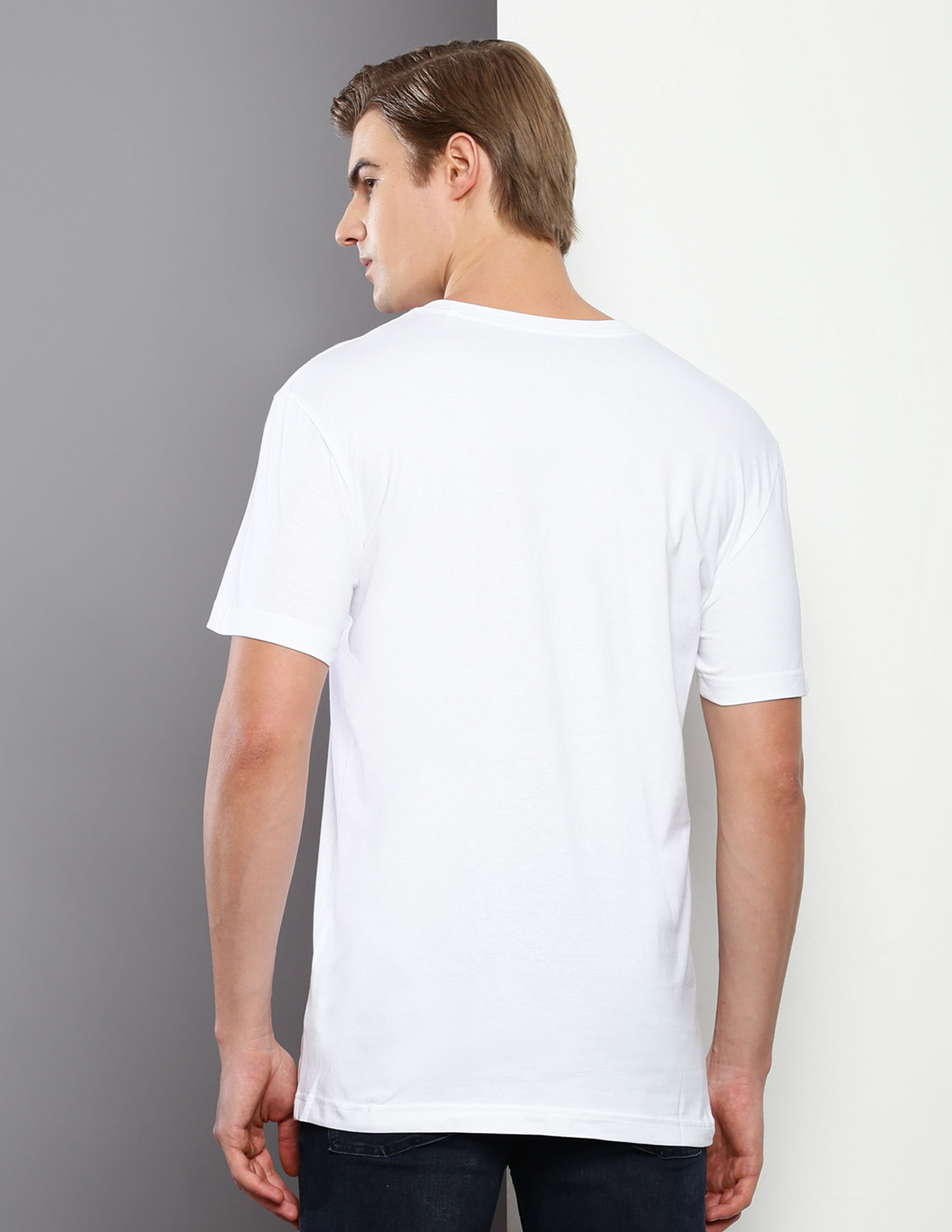 Buy Calvin Klein Curved Varsity Logo T-Shirt - NNNOW.com