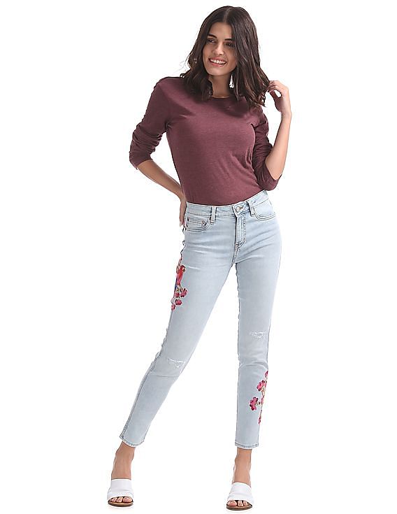 Aeropostale Mid Rise Embroidered Boyfriend Jeans