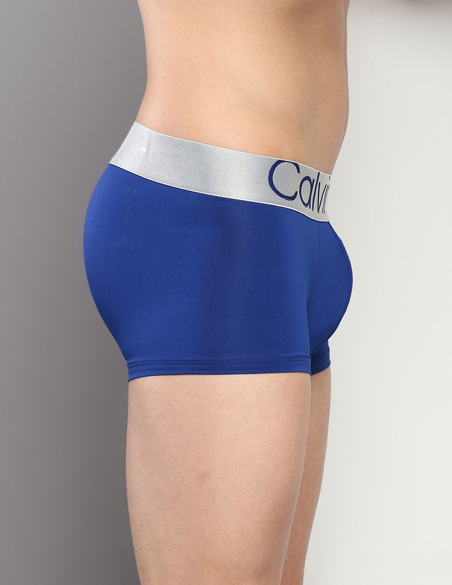 Buy Calvin Klein Underwear Low Rise Solid Trunks - Pack Of 3 - NNNOW.com