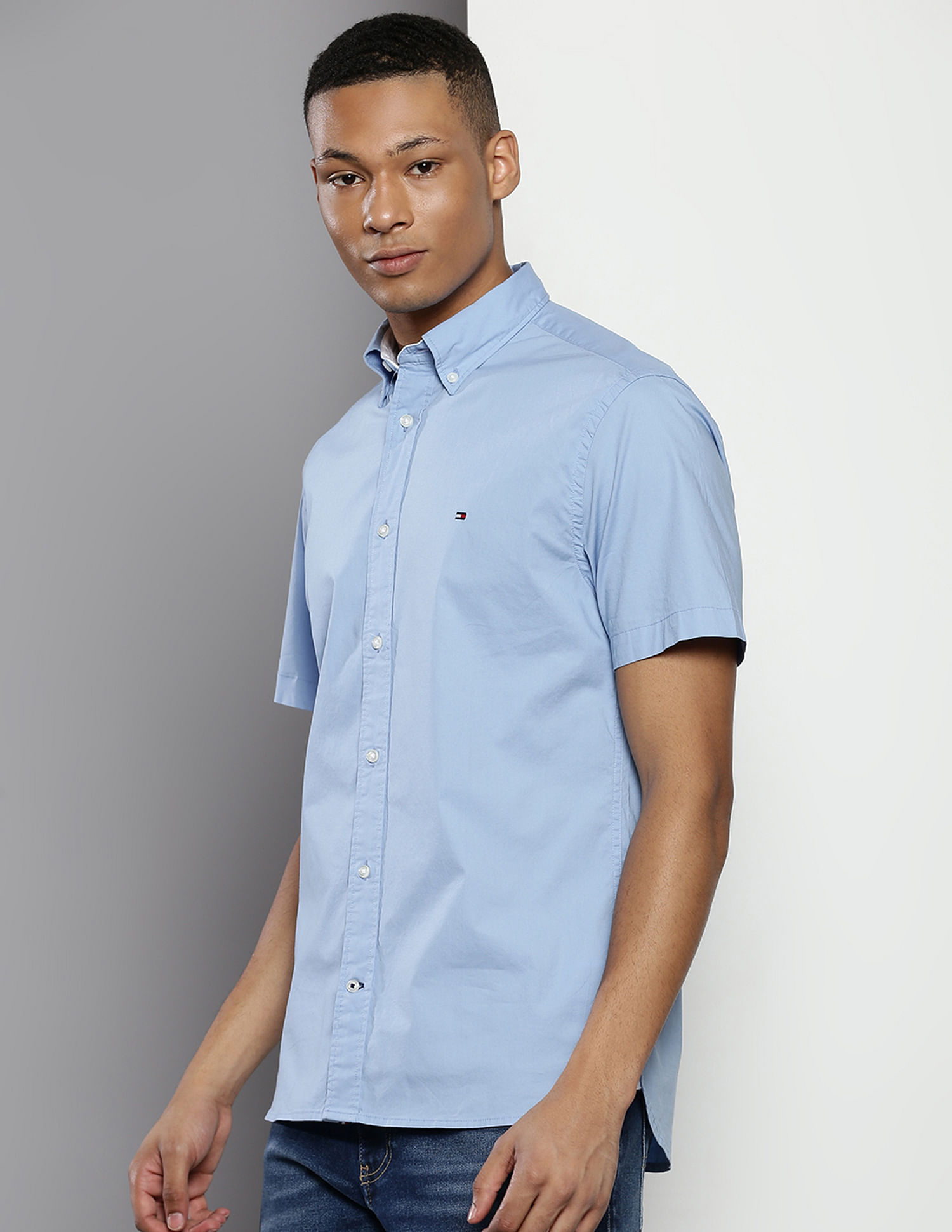 Tommy Hilfiger Short Sleeve Solid Casual Shirt