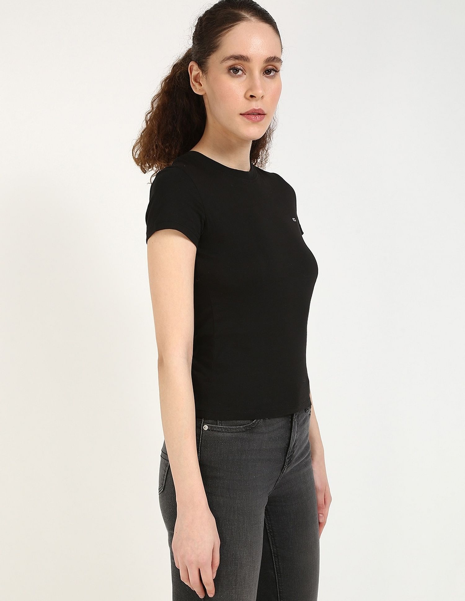 Tommy Hilfiger Solid Slim-Fit Cotton T-Shirt