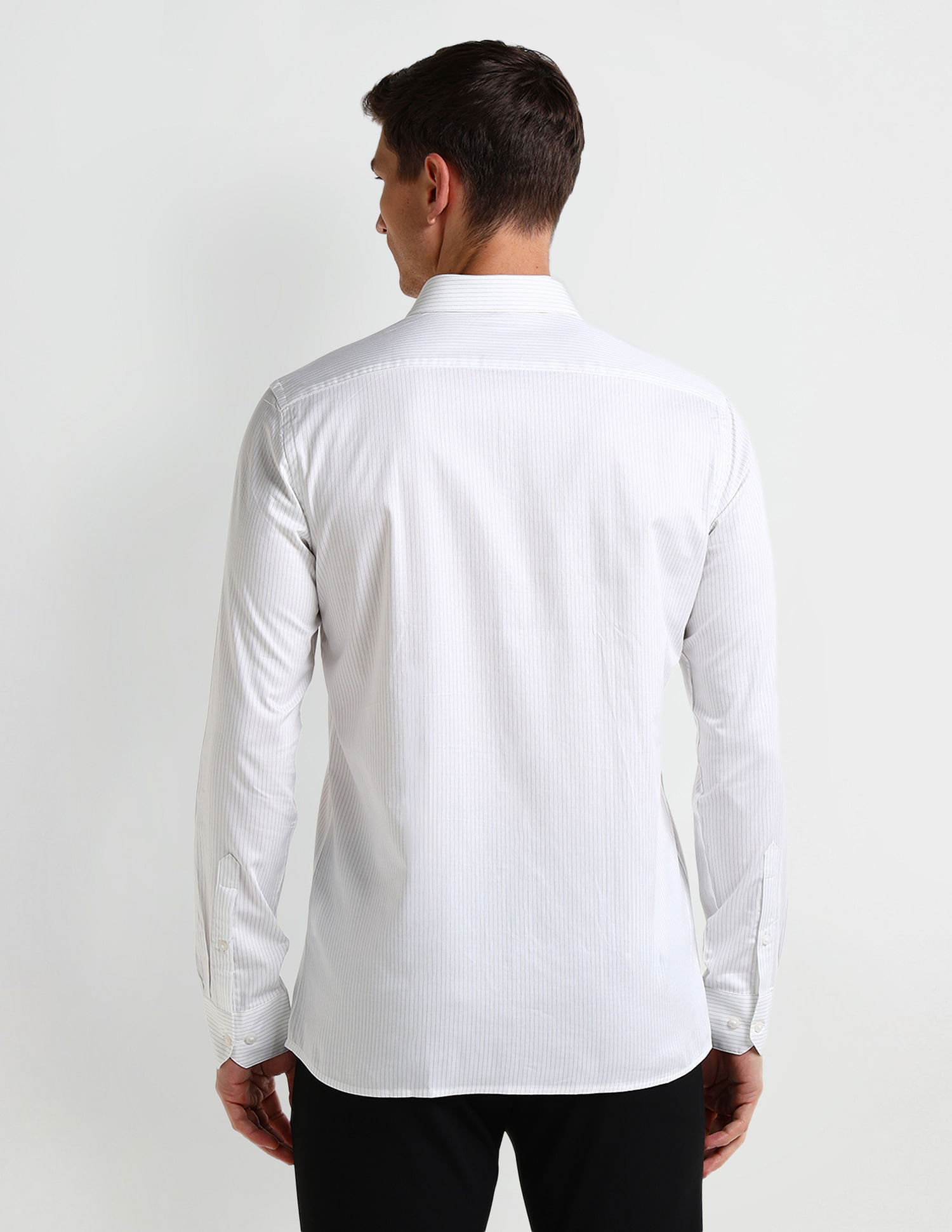 Arrow Manhattan Slim Pinstriped Shirt