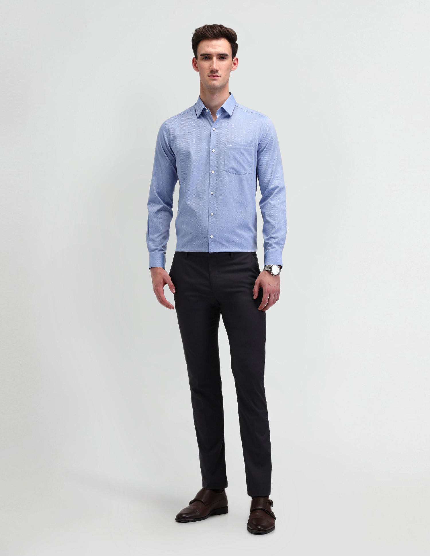 Arrow Textured Manhattan Slim Fit Shirt