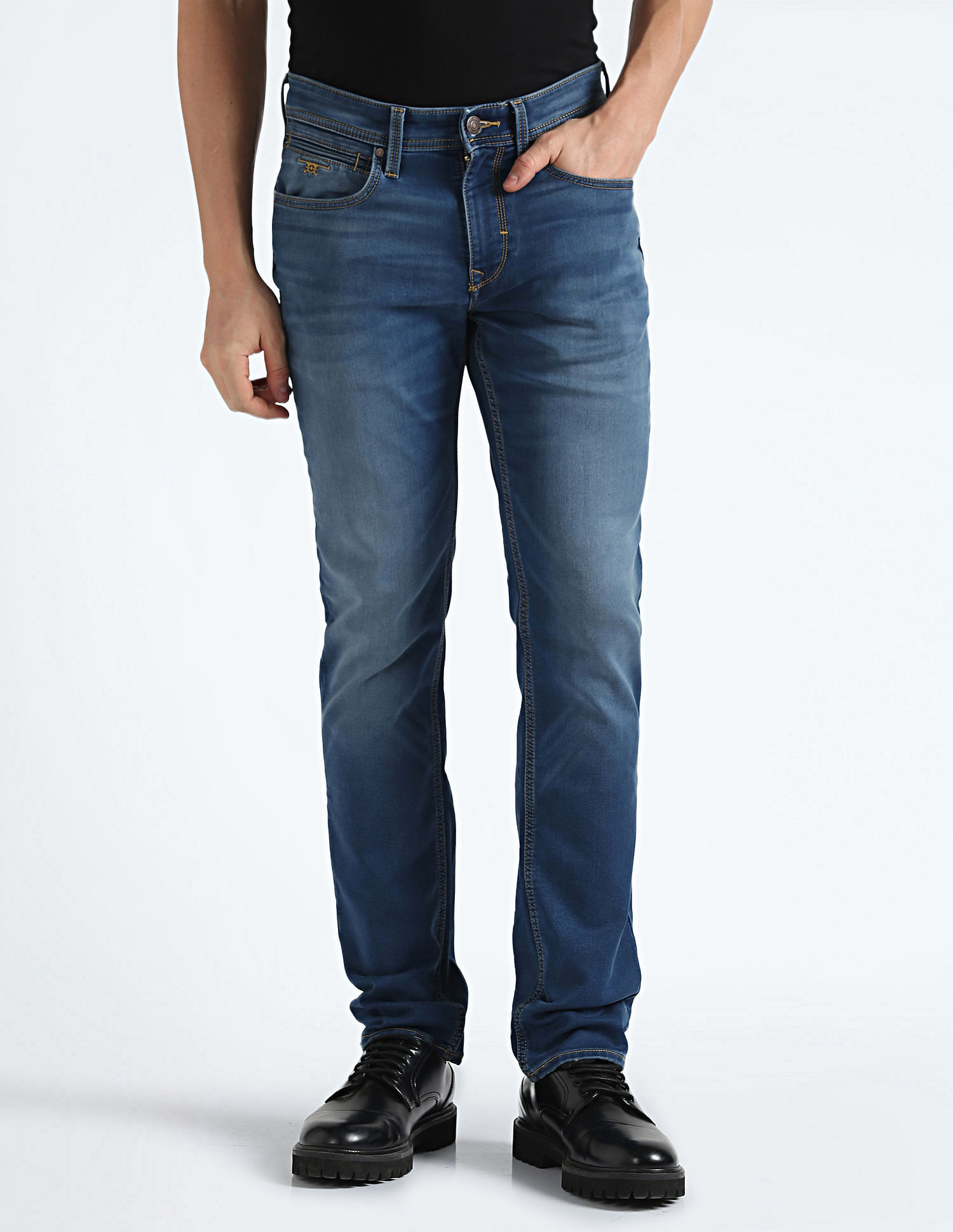 Flying Machine Mid Rise Freddie Slim Straight Jeans