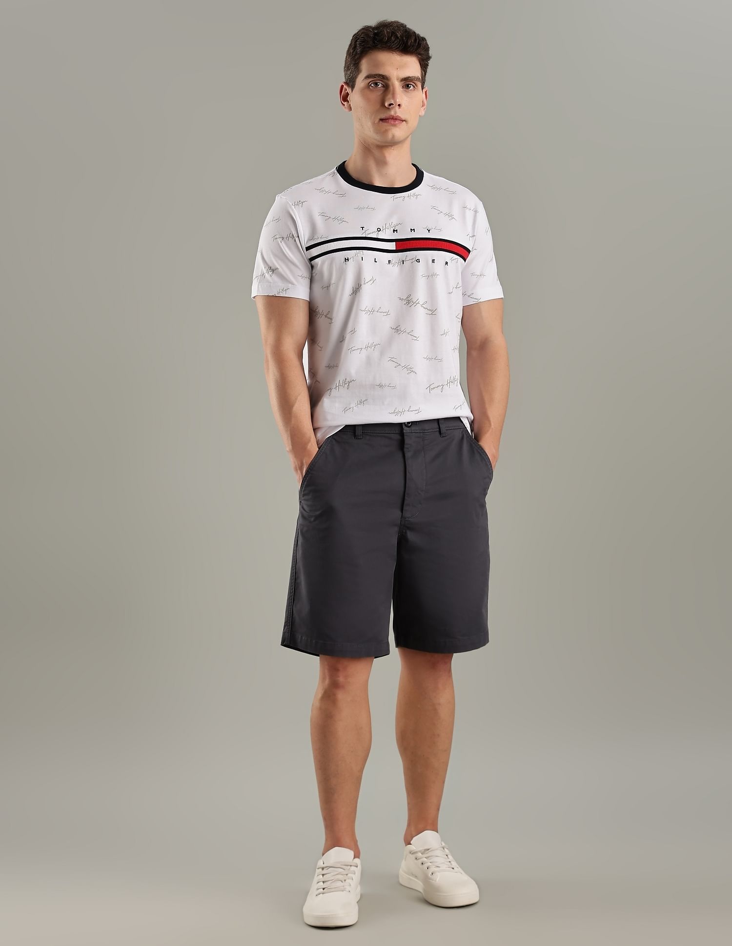 Tommy Hilfiger Logo Regular-Fit Cotton T-Shirt