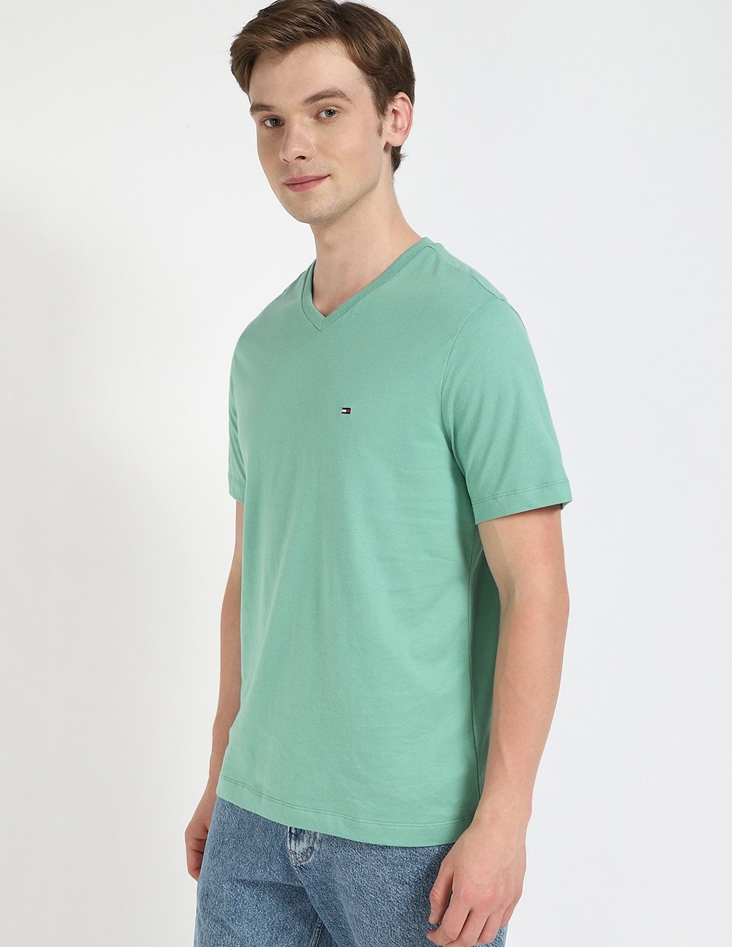 Tommy Hilfiger Solid Regular Fit T-shirt