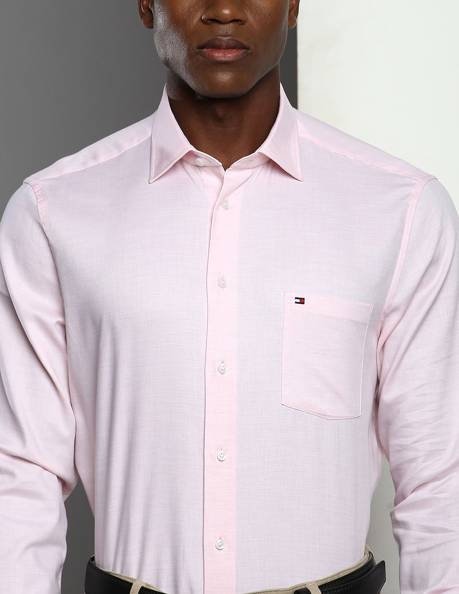 Tommy Hilfiger Solid Dobby Cotton Shirt