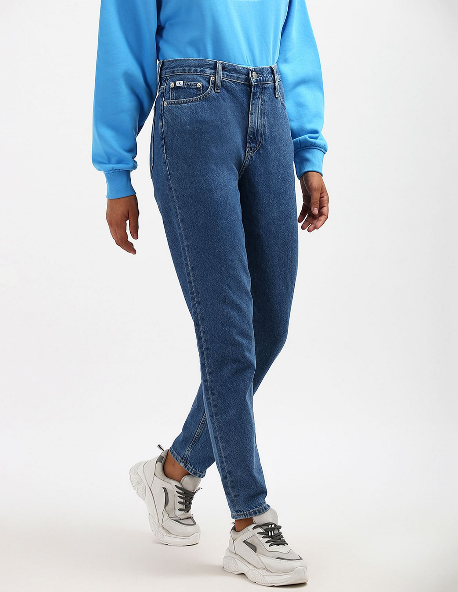 Calvin Klein Women Solid Mom Fit Jeans