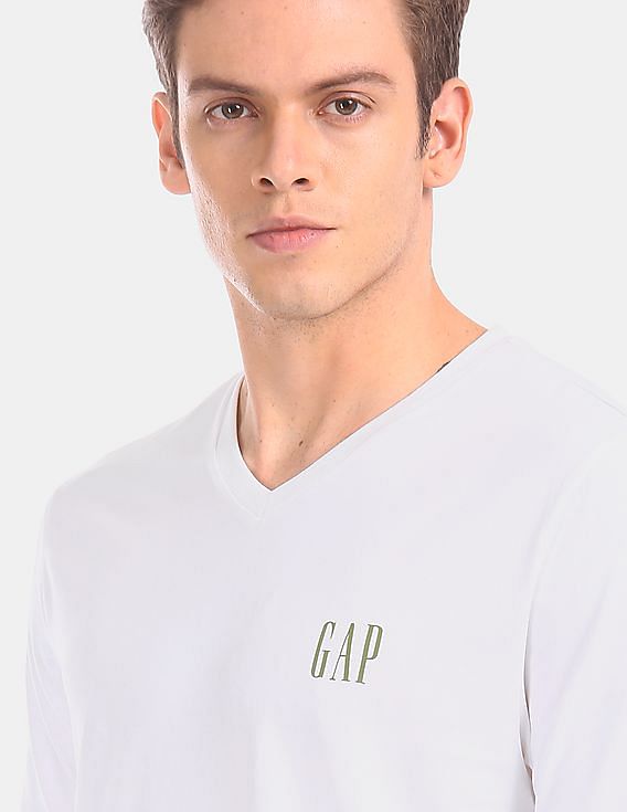 Gap white v neck t best sale shirt