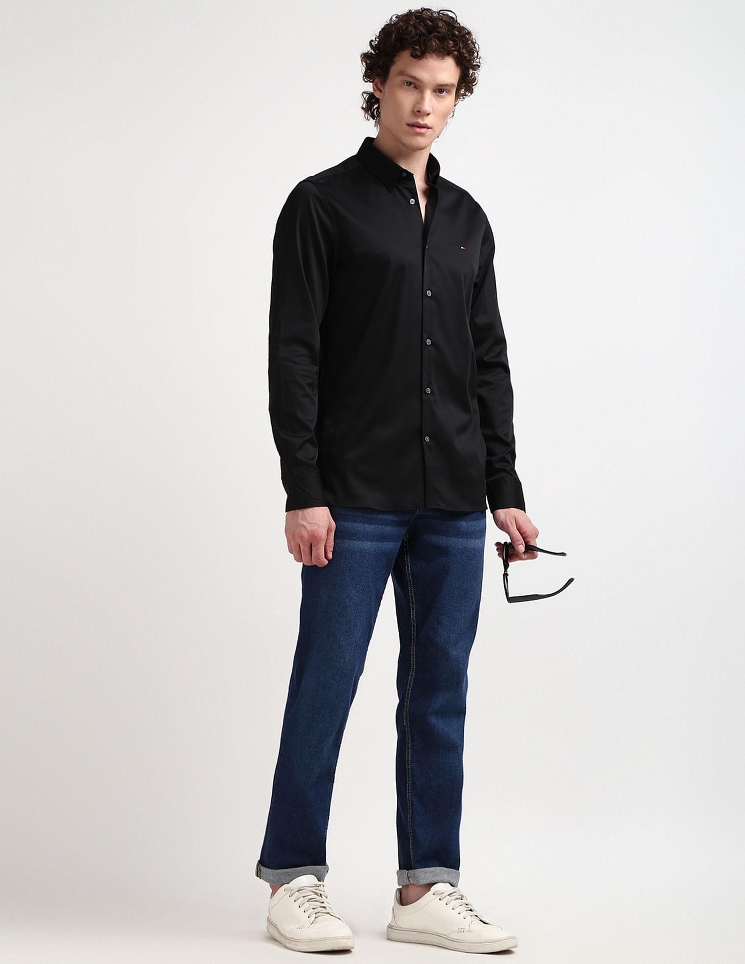 Tommy Hilfiger Solid Satin Slim Fit Shirt