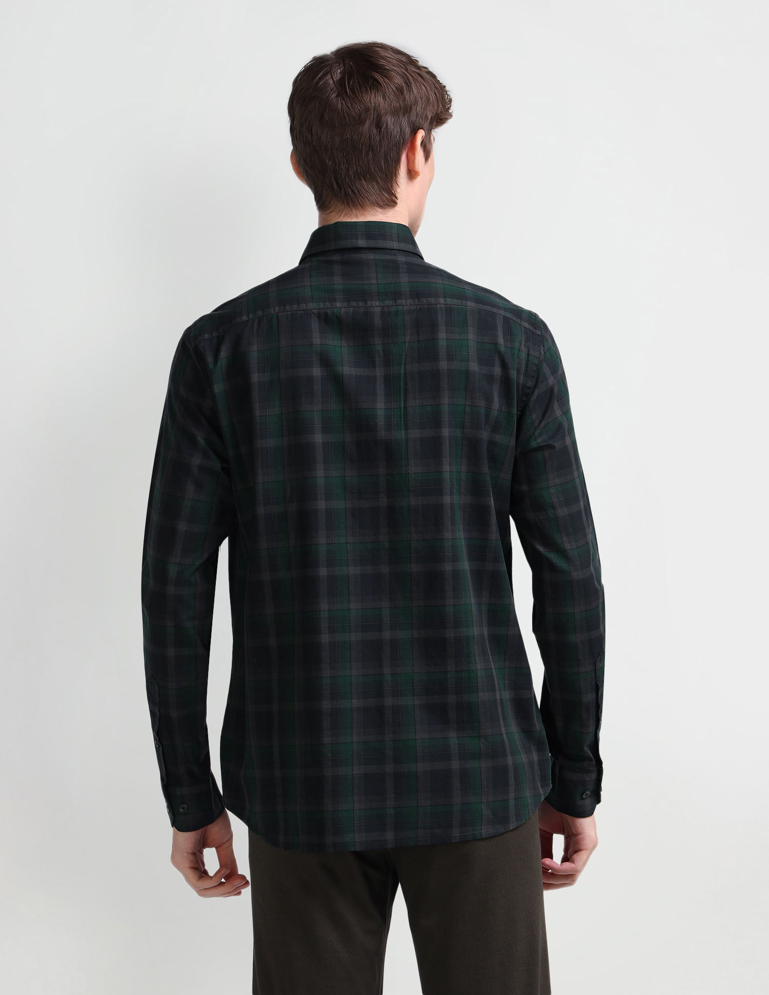 Arrow Sport Tailored Fit Twill Shirt