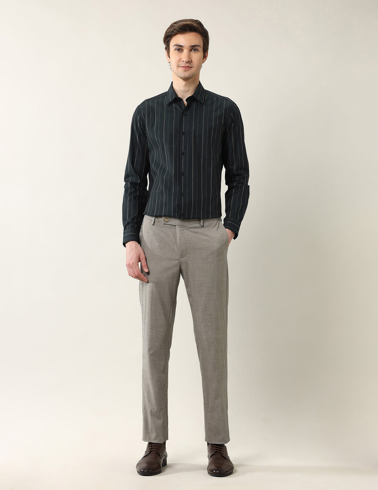 Arrow Manhattan Slim Fit Ceremonial Shirt