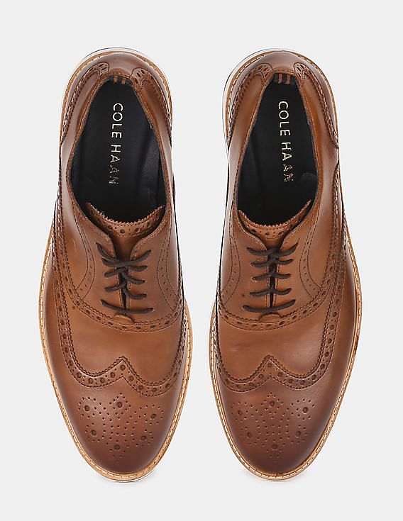 Cole Haan Men Tan 2.ZERØGRAND Stitchlit Oxford Shoes