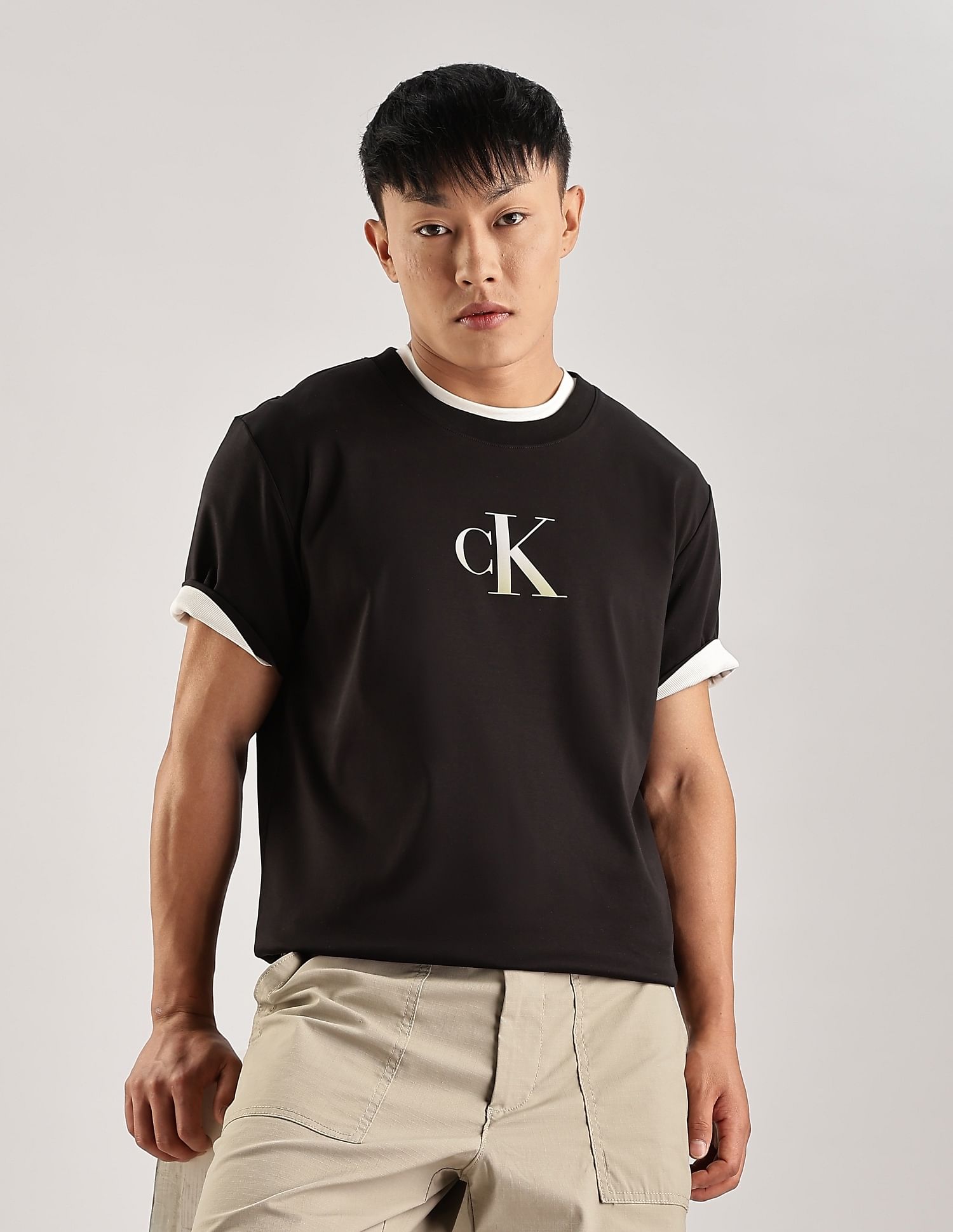 Calvin Klein Jeans Logo Regular-Fit Cotton T-Shirt