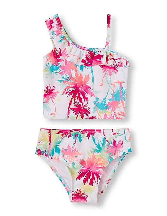 The children's store place swimwear