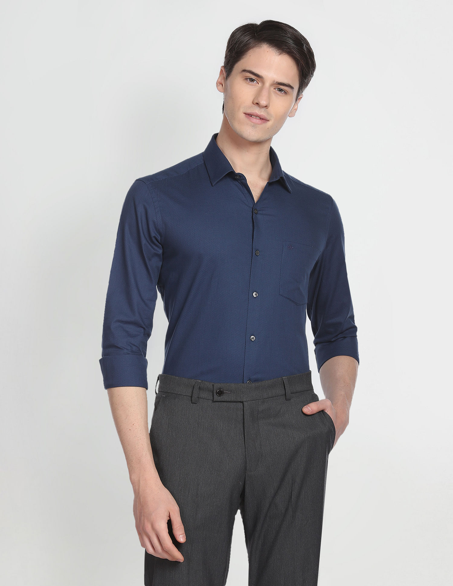 Arrow Dobby Manhattan Slim Fit Formal Shirt
