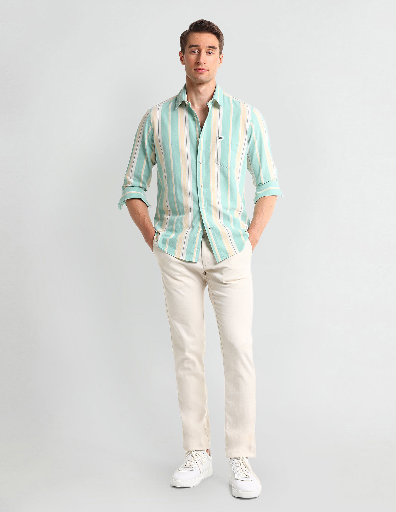Arrow Sport Tailored Fit Oxford Shirt