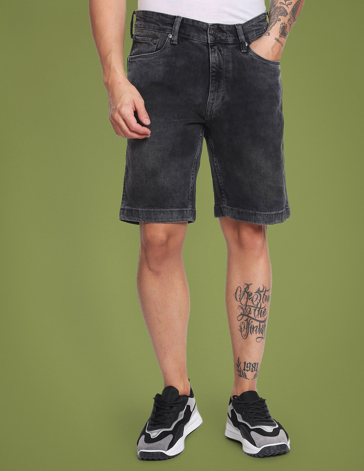 LONGBIDA Men's Casual Denim Shorts Two-Tone Slim Fit Stretchy Short Jeans(Black  Red,30) at Amazon Men's Clothing store