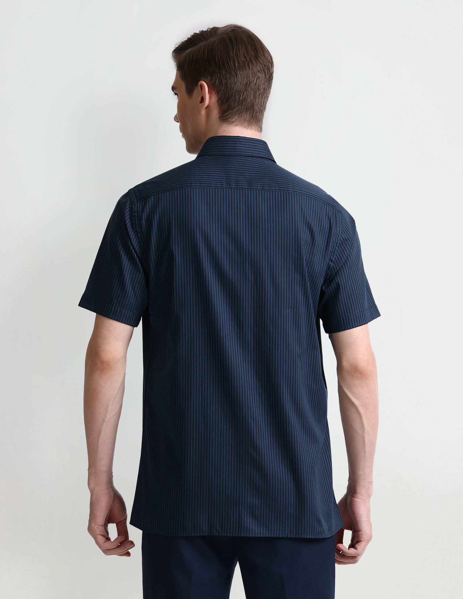 Arrow Short Sleeve Vertical Stripes Shirt