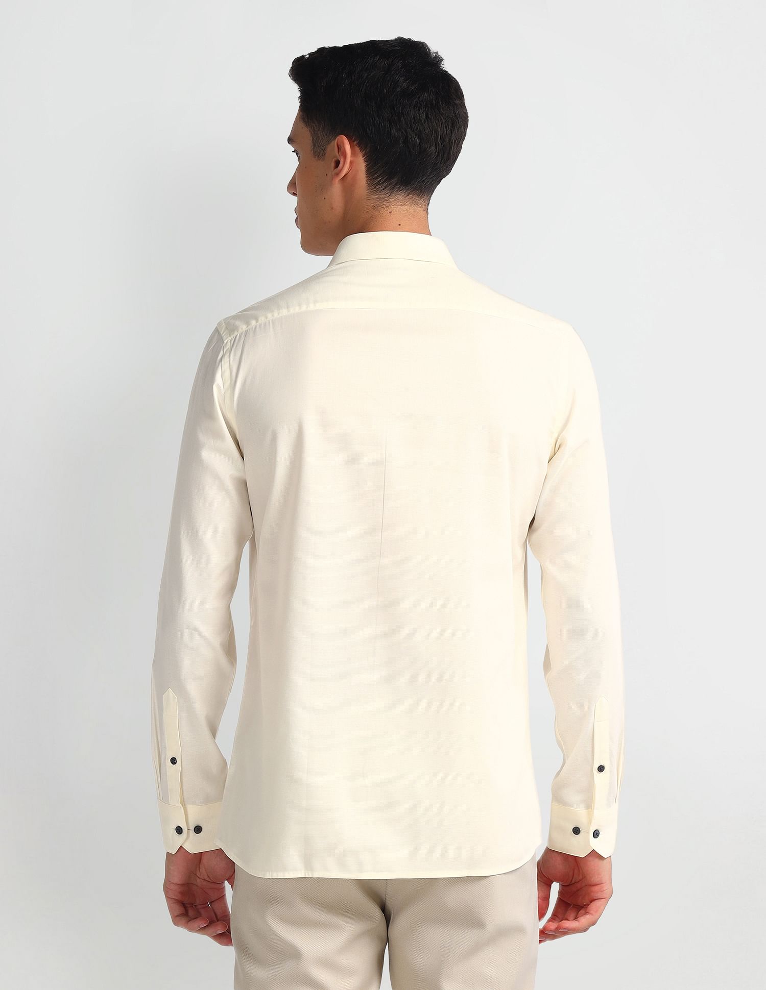 Arrow Manhattan Slim Cotton Shirt