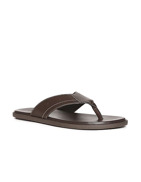 Arrow Men Brown Broad V-Strap Matthew Sandals