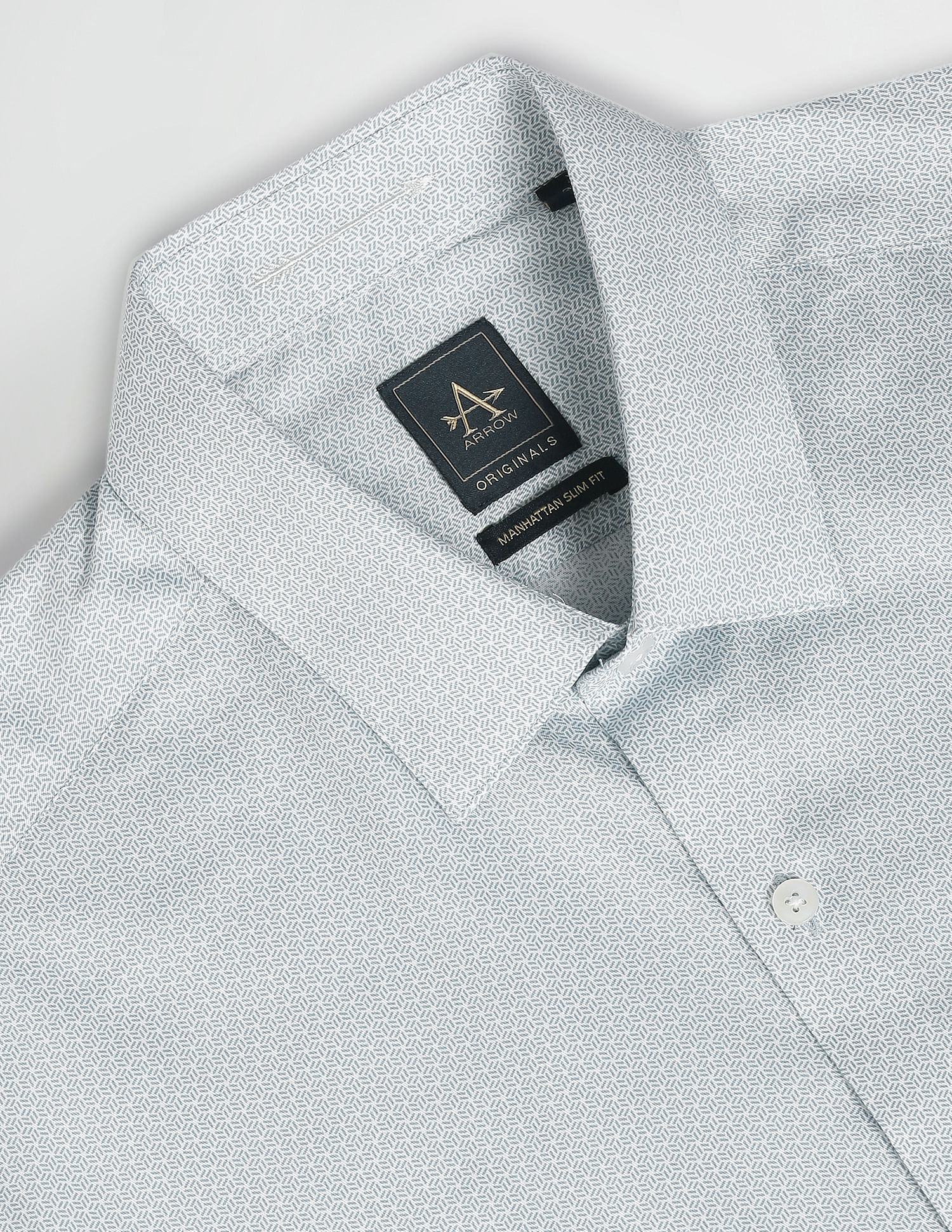 Arrow Manhattan Slim Fit Dobby Shirt