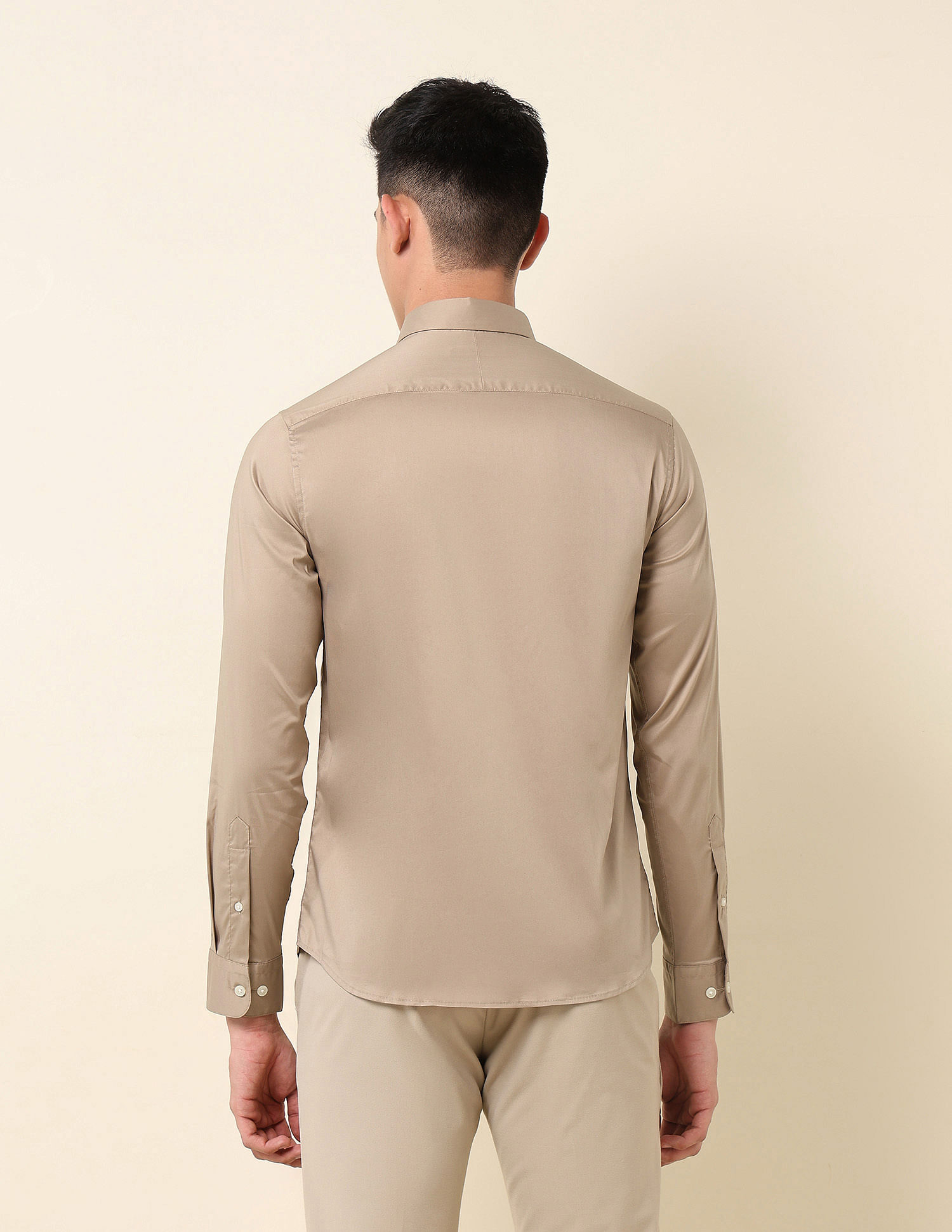 U.S. Polo Assn. Tailored Fit Solid Shirt