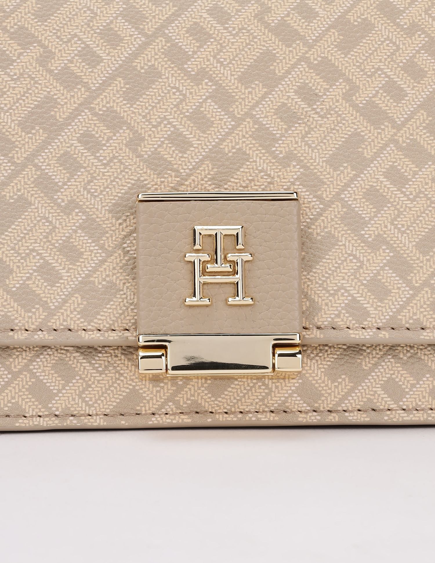 Tommy Hilfiger Logo Black Pu Sling Bag