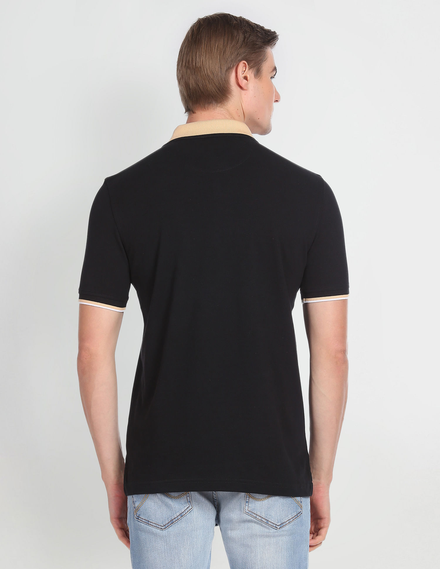 Arrow Solid Compact Cotton Polo Shirt