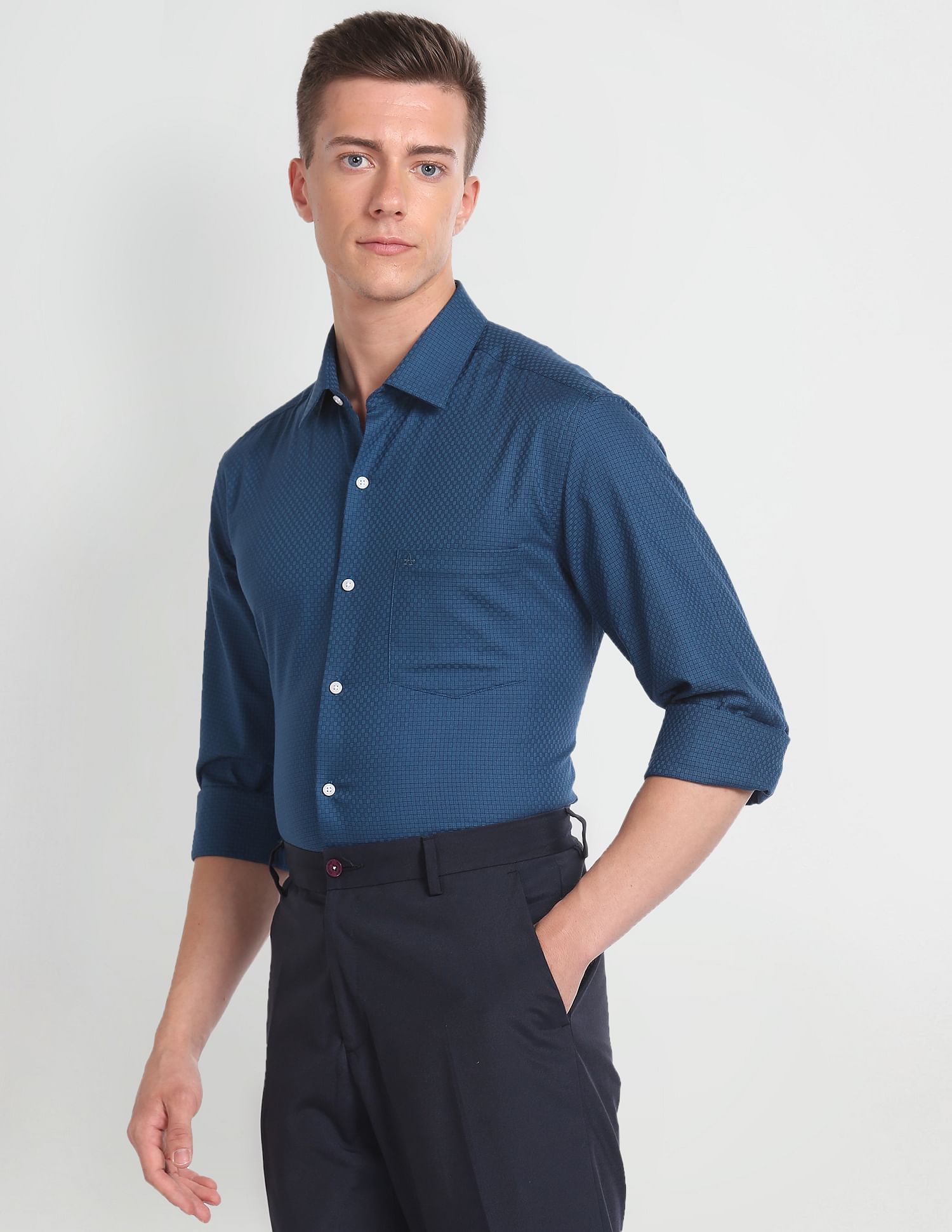 Arrow Manhattan Slim Fit Formal Shirt