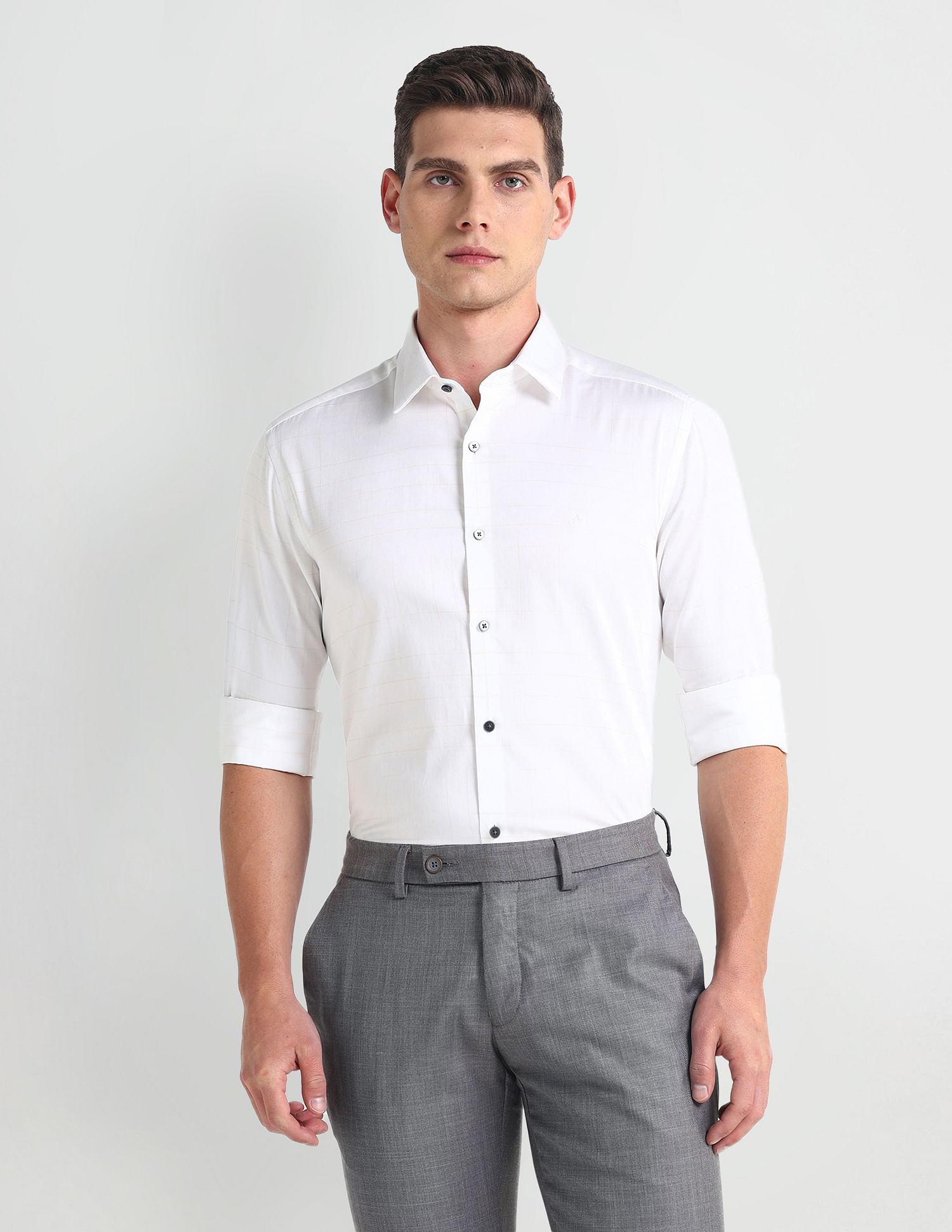 Arrow Pure Cotton Manhattan Slim Fit Shirt