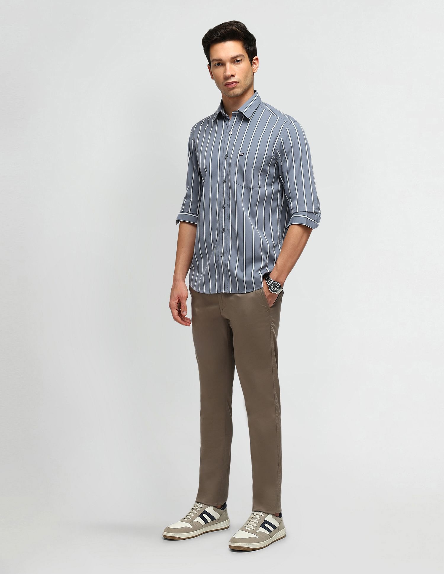 Arrow Sport Slim Fit Vertical Stripes Shirt