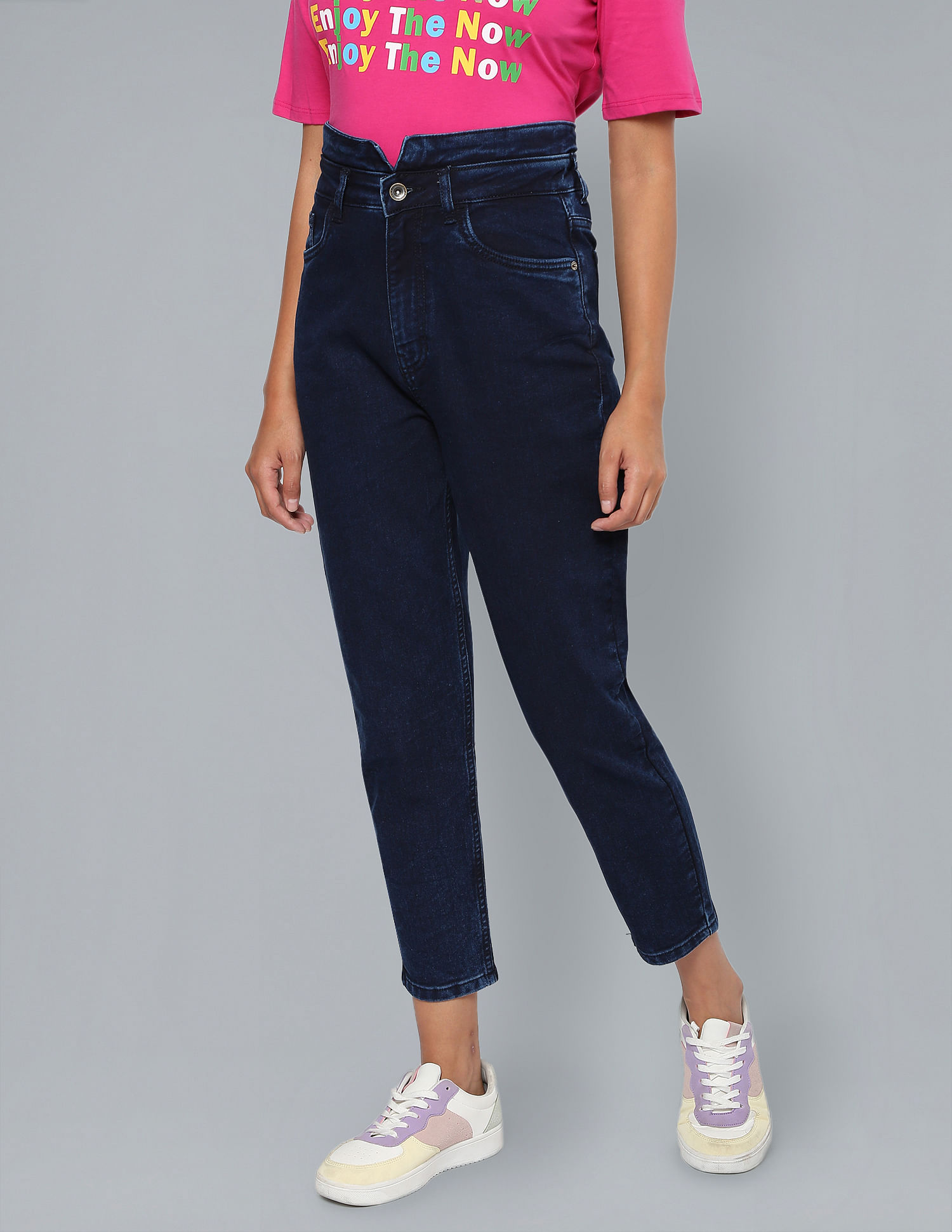 Flying Machine Women High Rise Notched Waist Mom Fit Jeans