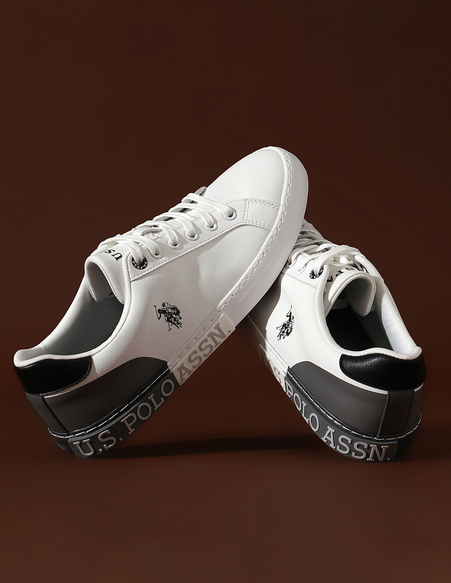 U.S. Polo Assn. Men Colourblocked Planal 2.0 Sneakers