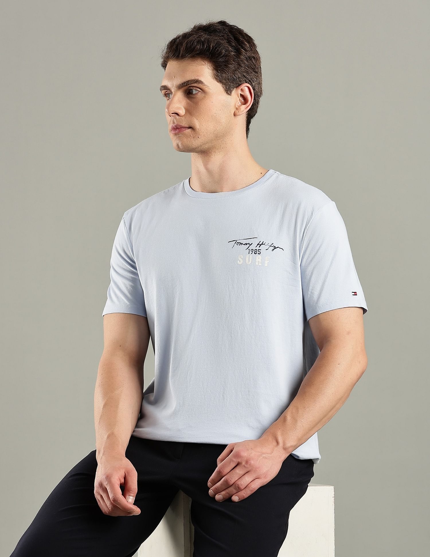 Tommy Hilfiger Graphic Regular-Fit Cotton T-Shirt