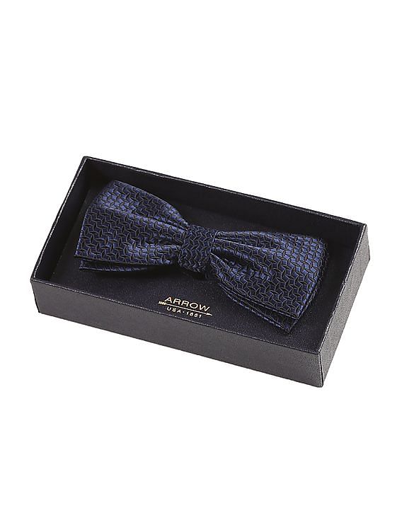 Arrow Blue Pre Tied Patterned Bow Tie