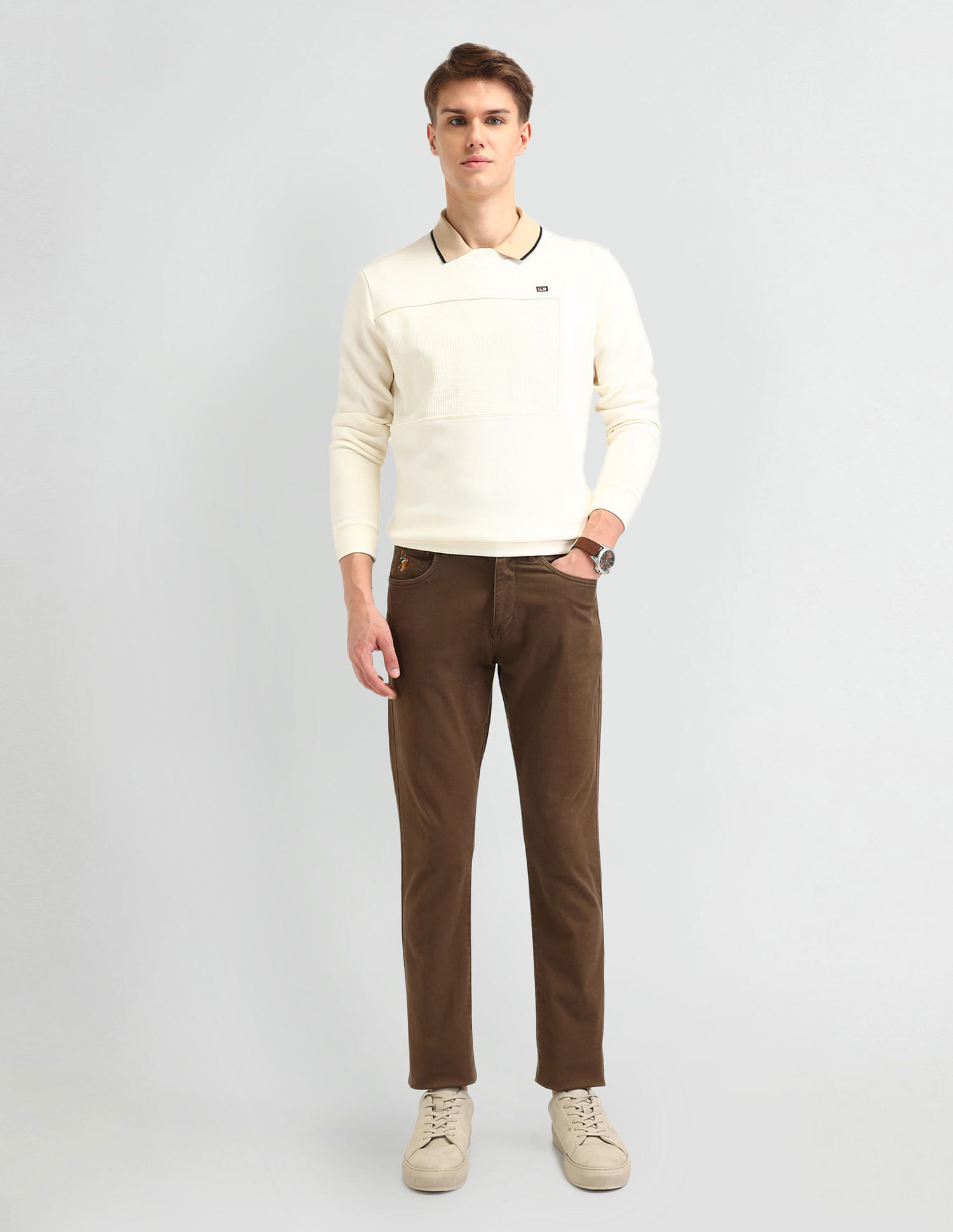 Arrow Sport Solid Regular Fit Sweatshirt